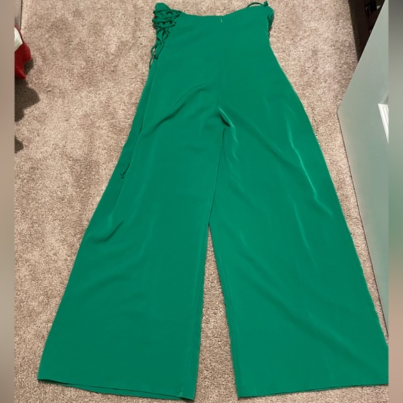 Green pants with tie up detail (L) - Picture 3 of 6